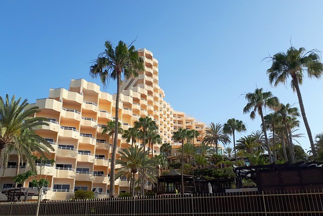 he Seaside Sandy Beach resort, Playa del Ingles